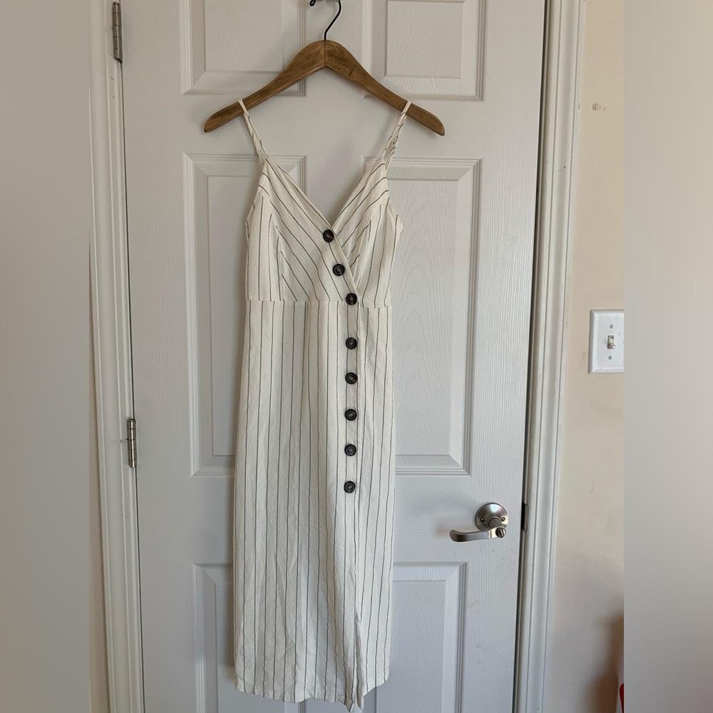 White & Thin Black Striped Maxi Dress | size S